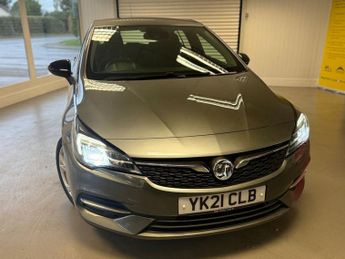 Vauxhall Astra 1.2 Turbo SRi Hatchback 5dr Petrol Manual Euro 6 (s/s) (145 ps)