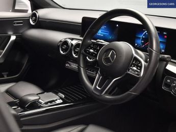 MERCEDES-BENZ A-CLASS 1.5 A180d Sport (Executive) Hatchback 5dr Diesel 7G-DCT Euro 6 (