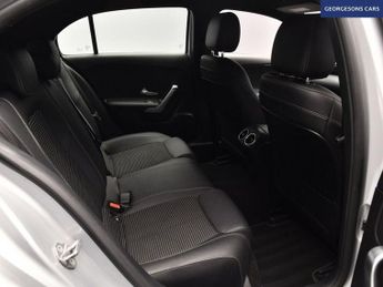 MERCEDES-BENZ A-CLASS 1.5 A180d Sport (Executive) Hatchback 5dr Diesel 7G-DCT Euro 6 (