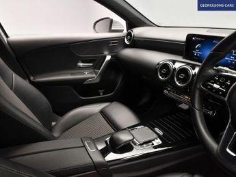 MERCEDES-BENZ A-CLASS 1.5 A180d Sport (Executive) Hatchback 5dr Diesel 7G-DCT Euro 6 (