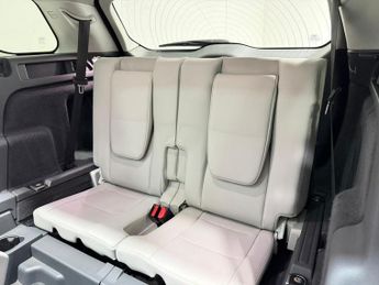 LAND ROVER DISCOVERY SPORT 2.0 TD4 HSE SUV 5dr Diesel Auto 4WD Euro 6 (s/s) (180 ps)