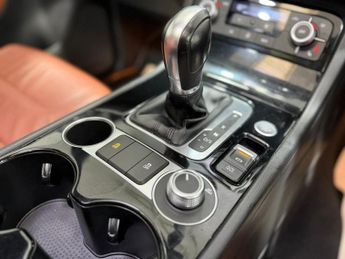 VOLKSWAGEN TOUAREG 3.0 TDI V6 BlueMotion Tech R-Line Plus SUV 5dr Diesel Tiptronic 