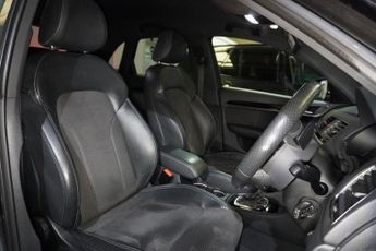 AUDI Q3 2.0 TDI Black Edition SUV 5dr Diesel S Tronic quattro Euro 6 (s/