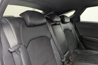 KIA PROCEED 1.6 T-GDi GT Shooting Brake 5dr Petrol DCT Euro 6 (s/s) (201 bhp