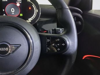 MINI Electric Hatch Cooper SE 32.6kWh Level 2 Hatchback 3dr Electric Auto (184 ps)