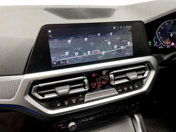 BMW 4 SERIES 2.0 420i M Sport Coupe 2dr Petrol Auto Euro 6 (s/s) (184 ps)