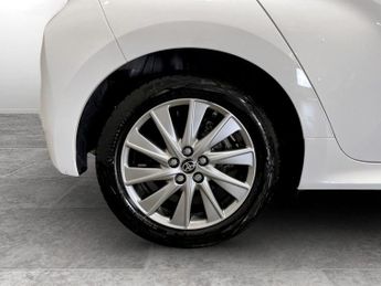 TOYOTA YARIS 1.5 VVT-h Icon Hatchback 5dr Petrol Hybrid E-CVT Euro 6 (s/s) (1