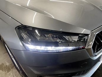 SKODA FABIA 1.0 TSI SE Comfort Hatchback 5dr Petrol DSG Euro 6 (s/s) (110 ps