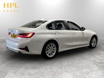 BMW 3 SERIES 2.0 330e 12kWh SE Pro Saloon 4dr Petrol Plug-in Hybrid Auto Euro