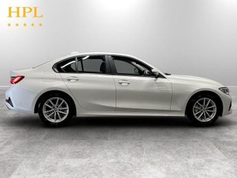 BMW 3 SERIES 2.0 330e 12kWh SE Pro Saloon 4dr Petrol Plug-in Hybrid Auto Euro