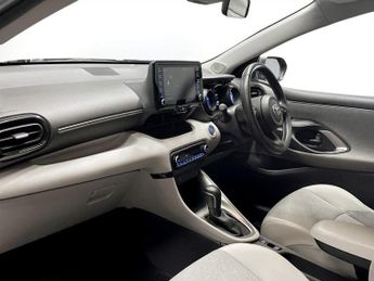 TOYOTA YARIS 1.5 VVT-h Excel Hatchback 5dr Petrol Hybrid E-CVT Euro 6 (s/s) (