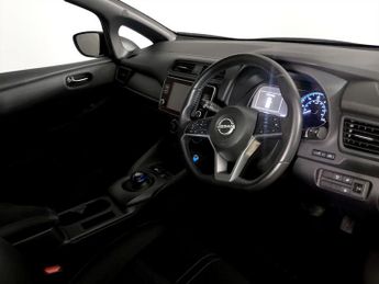NISSAN LEAF 39kWh Acenta Hatchback 5dr Electric Auto (150 ps)