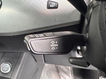 AUDI A4 AVANT 2.0 TFSI Sport Estate 5dr Petrol S Tronic Euro 6 (s/s) (190 ps)