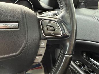 LAND ROVER RANGE ROVER EVOQUE 2.0 TD4 SE Tech SUV 5dr Diesel Auto 4WD Euro 6 (s/s) (180 ps)