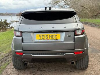 LAND ROVER RANGE ROVER EVOQUE 2.0 TD4 SE Tech SUV 5dr Diesel Auto 4WD Euro 6 (s/s) (180 ps)
