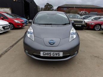 NISSAN LEAF 24kWh Tekna Hatchback 5dr Electric Auto (107 bhp)