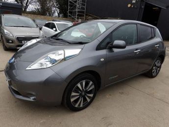 NISSAN LEAF 24kWh Tekna Hatchback 5dr Electric Auto (107 bhp)