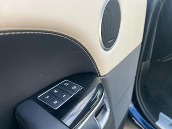 LAND ROVER RANGE ROVER SPORT 2.0 P400e 13.1kWh GPF Autobiography Dynamic SUV 5dr Petrol Plug-