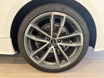 AUDI A5 CABRIOLET 2.0 TFSI 35 S line Convertible 2dr Petrol S Tronic Euro 6 (s/s) 