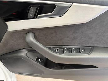 AUDI A5 CABRIOLET 2.0 TFSI 35 S line Convertible 2dr Petrol S Tronic Euro 6 (s/s) 