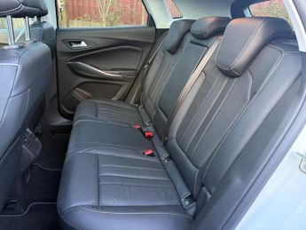 VAUXHALL GRANDLAND X 1.6 Turbo D BlueInjection Elite Nav SUV 5dr Diesel Auto Euro 6 (
