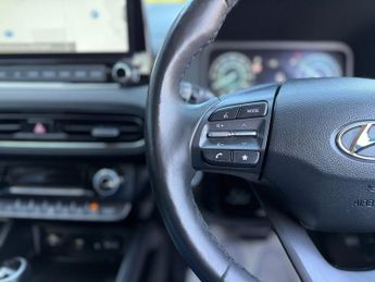 HYUNDAI KONA 1.6 h-GDi Premium SUV 5dr Petrol Hybrid DCT Euro 6 (s/s) (141 ps