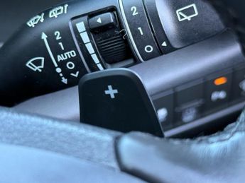 HYUNDAI KONA 1.6 h-GDi Premium SUV 5dr Petrol Hybrid DCT Euro 6 (s/s) (141 ps