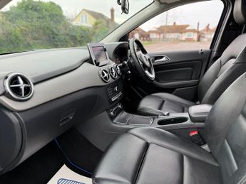 MERCEDES-BENZ B-CLASS 1.5 B180d SE (Executive) MPV 5dr Diesel 7G-DCT Euro 6 (s/s) (109