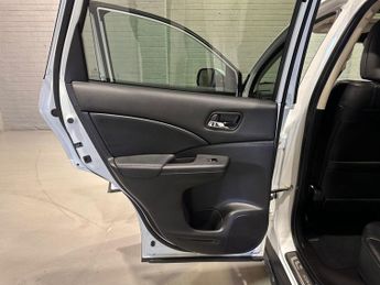 HONDA CR-V 2.0 i-VTEC EX SUV 5dr Petrol Auto 4WD Euro 5 (155 ps)