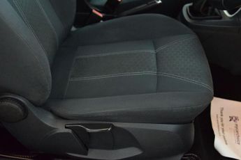 FORD FIESTA 1.25 Zetec Hatchback 3dr Petrol Manual (129 g/km, 81 bhp)