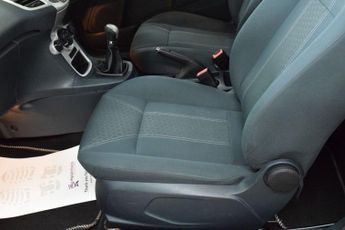 FORD FIESTA 1.25 Zetec Hatchback 3dr Petrol Manual (129 g/km, 81 bhp)