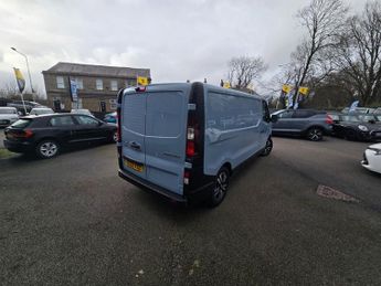 RENAULT TRAFIC 2.0 dCi Blue LL30 Sport+ Panel Van 5dr Diesel Manual L2 H1 Euro 