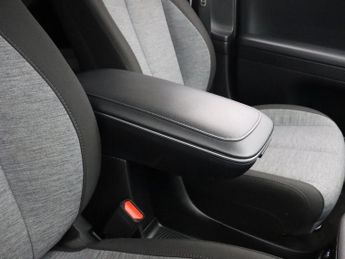 HYUNDAI IONIQ 5 73kWh Premium Hatchback 5dr Electric Auto (217 ps)