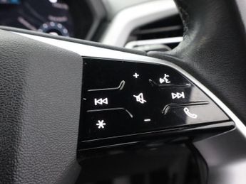 AUDI Q4 E-TRON 35 Sport SUV 5dr Electric Auto 55kWh (170 ps)
