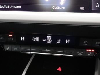 AUDI Q4 E-TRON 35 Sport SUV 5dr Electric Auto 55kWh (170 ps)