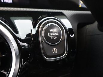 MERCEDES-BENZ A-CLASS 1.3 A180 AMG Line (Executive) Saloon 4dr Petrol 7G-DCT Euro 6 (s