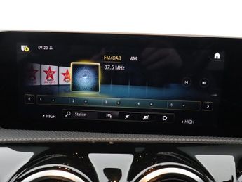 MERCEDES-BENZ A-CLASS 1.3 A180 AMG Line (Executive) Saloon 4dr Petrol 7G-DCT Euro 6 (s