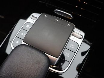 MERCEDES-BENZ A-CLASS 1.3 A180 AMG Line (Executive) Saloon 4dr Petrol 7G-DCT Euro 6 (s