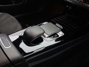 MERCEDES-BENZ A-CLASS 1.3 A180 AMG Line (Executive) Saloon 4dr Petrol 7G-DCT Euro 6 (s