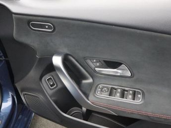 MERCEDES-BENZ A-CLASS 1.3 A180 AMG Line (Executive) Saloon 4dr Petrol 7G-DCT Euro 6 (s