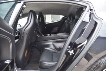 ASTON MARTIN RAPIDE S 6.0 V12 S Saloon 4dr Petrol T-TronIII Euro 6 (552 ps)