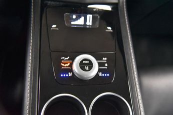 ASTON MARTIN RAPIDE S 6.0 V12 S Saloon 4dr Petrol T-TronIII Euro 6 (552 ps)