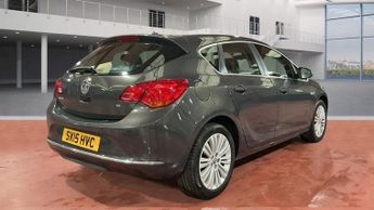 VAUXHALL ASTRA 1.6i Excite Hatchback 5dr Petrol Manual Euro 6 (115 ps)