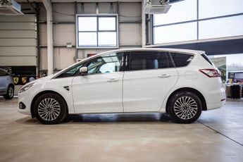 FORD S-MAX 2.0 EcoBlue Titanium MPV 5dr Diesel Auto Euro 6 (s/s) (150 ps)