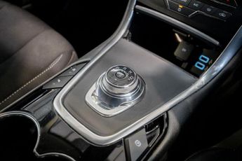 FORD S-MAX 2.0 EcoBlue Titanium MPV 5dr Diesel Auto Euro 6 (s/s) (150 ps)