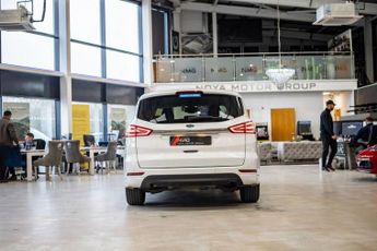 FORD S-MAX 2.0 EcoBlue Titanium MPV 5dr Diesel Auto Euro 6 (s/s) (150 ps)