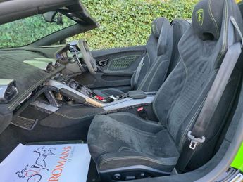 LAMBORGHINI HURACAN 5.2 V10 LP 640-4 Performante Spyder 2dr Petrol LDF 4WD Euro 6 (s