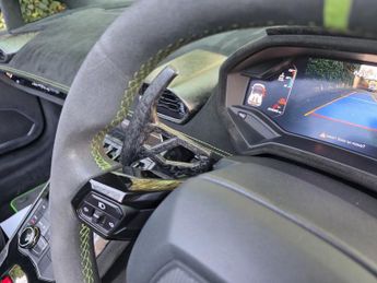 LAMBORGHINI HURACAN 5.2 V10 LP 640-4 Performante Spyder 2dr Petrol LDF 4WD Euro 6 (s