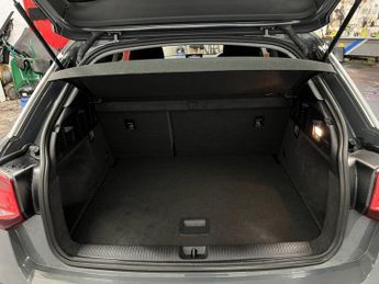 AUDI Q2 1.6 TDI Sport SUV 5dr Diesel S Tronic Euro 6 (s/s) (116 ps)