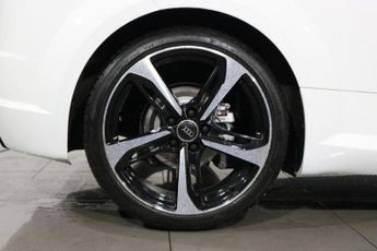 AUDI TT 2.0 TDI Black Edition Coupe 3dr Diesel S Tronic quattro Euro 6 (